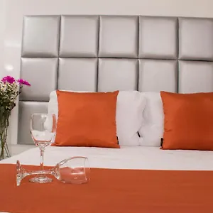 https://alesomaya-aparthotel.cali-hotels.com