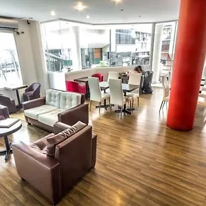 https://la-fontana-hotel.guayaquilhotels.org